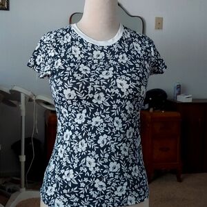 GOLDIE Floral Tee Anthropologie S Discontinued